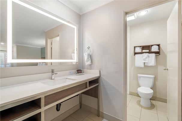 Standard 2 Double Bathroom