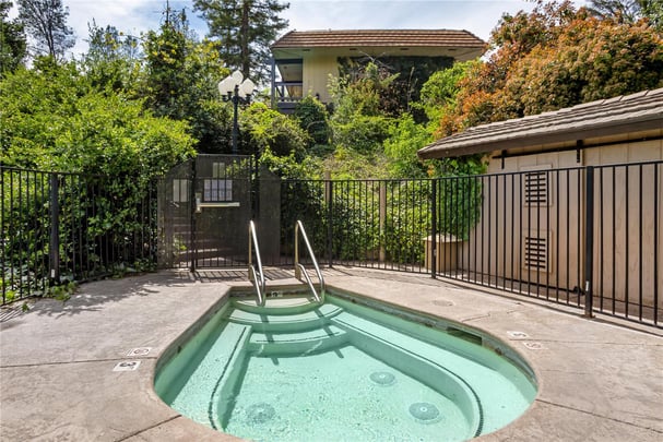 Outdoor Hot Tub