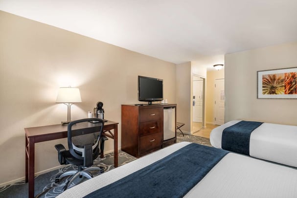 Mobility Accessible | 2 Queen Beds