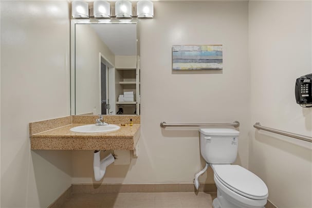 King ADA Bathroom