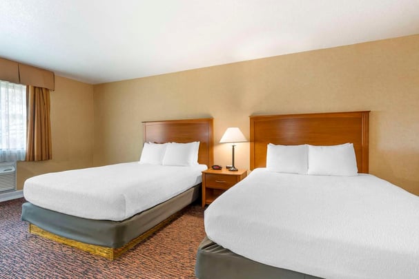 2 Queen Room