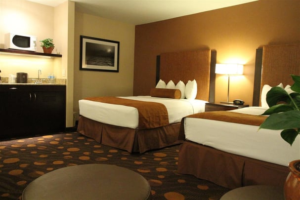 Double Queen Guest Room