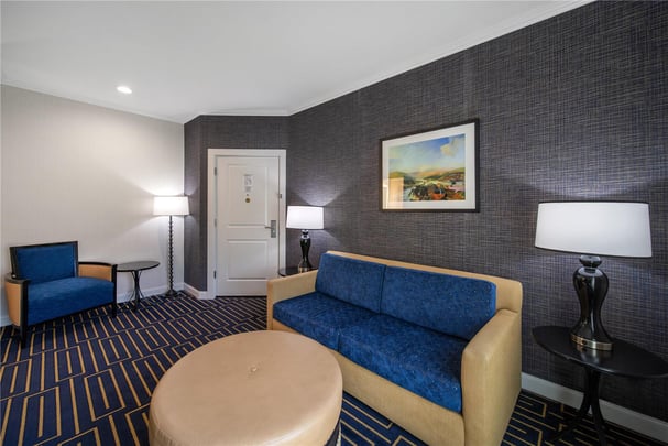 King Suite Whirlpool