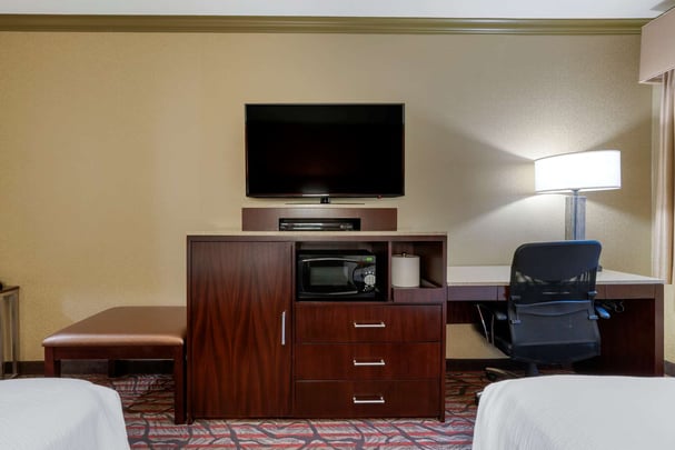 Double Queen Balcony