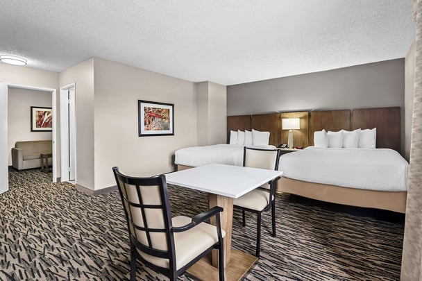 2 Queen 2 Bedroom Suite