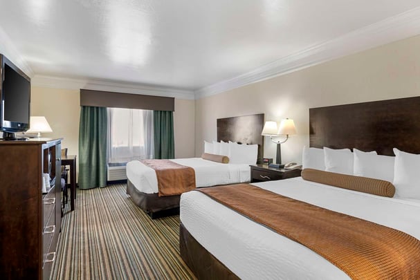 2 Queen Room