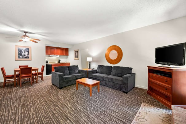 BW PollockPines CA Suite