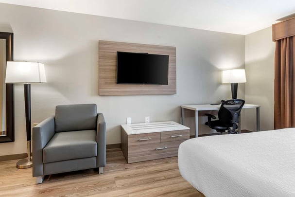 King Mobility Accessible Roll In Shower