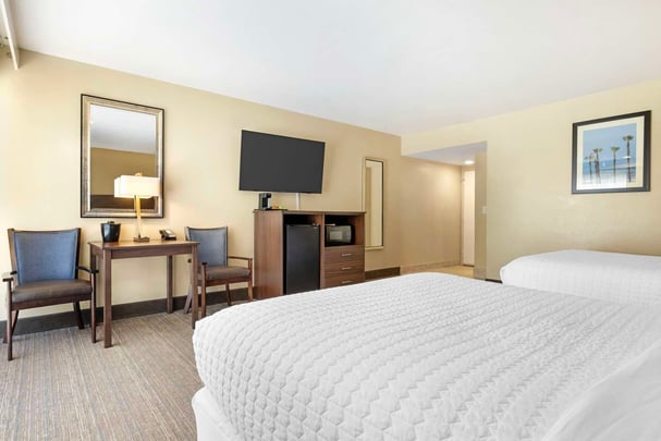 Two Double Beds Large Room