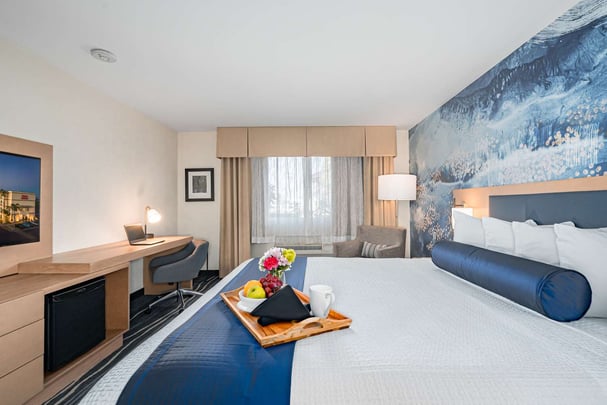 Marina Gateway Room April