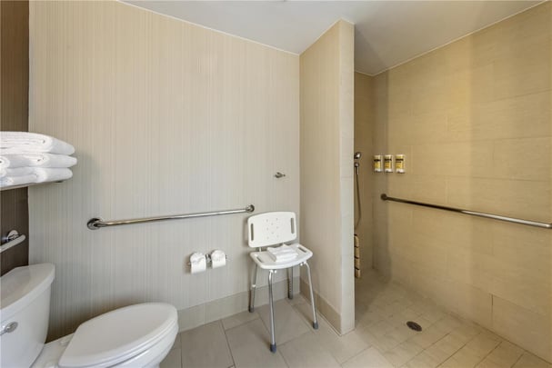 2 Queen Roll in Shower