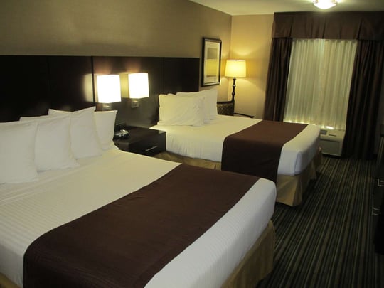 Double Queen Guest Room