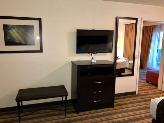 Business Suite Bedroom