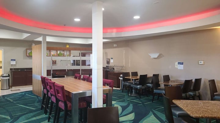 Breakfast Bar Seating