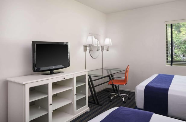 Double Queen Guest Room