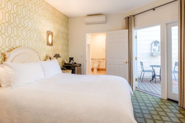 Mobility Accessible Queen Guest Room