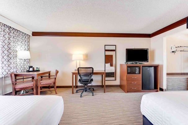 Double Queen Standard