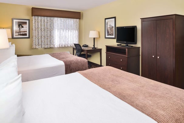 Double Queen Large Room