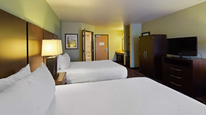 Two Queen Room
