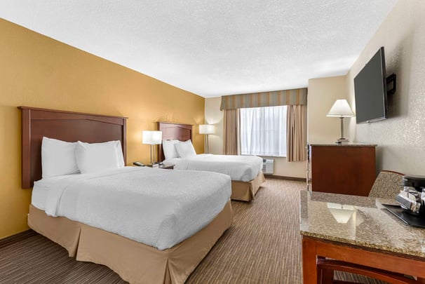 Double Bed Pet Friendly