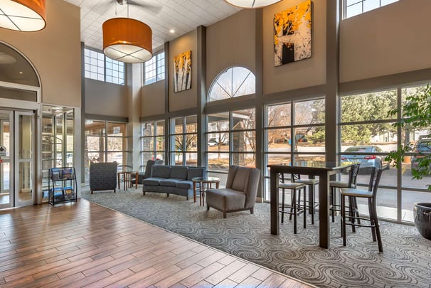 BW colorado springs co lobby