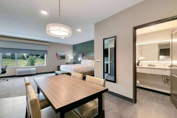 Studio Suite - 1 King Bed