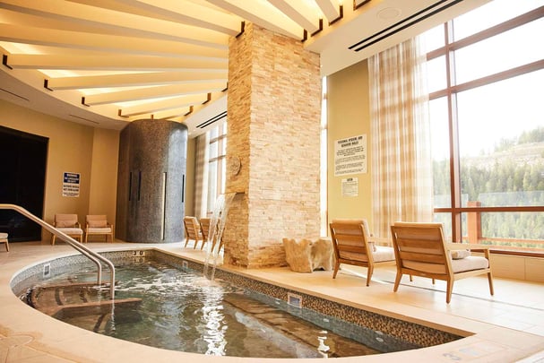 Relax in our Aqua Lounge at Spa Monarch