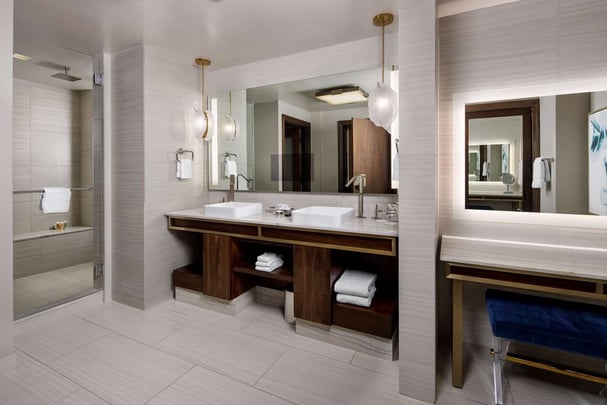 Balcony Signature Suite