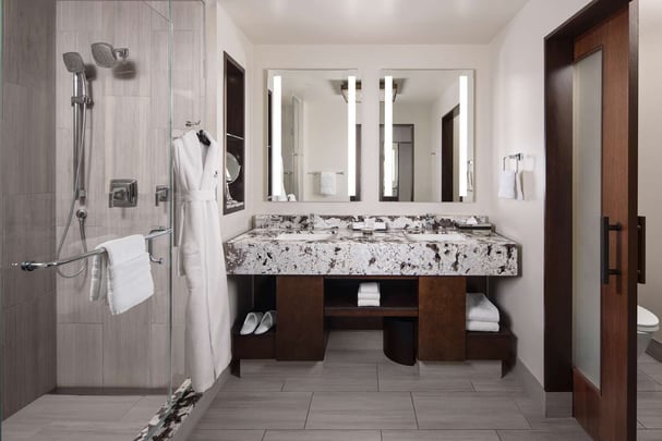 Monarch Upgraded Bathroom