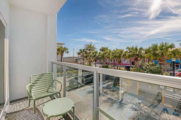 Double Queen - City view Balcony