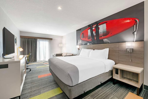 BW JacksonvilleBeach FL QQQ