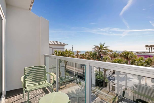 BW JacksonvilleBeach FL QQQ