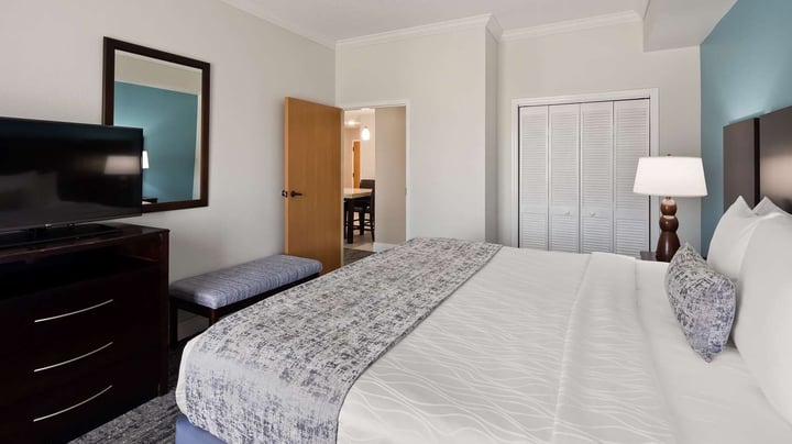 Executive King Suite