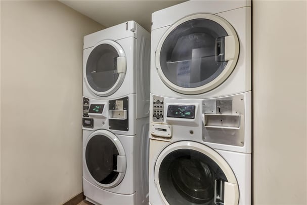 BW Plus North Miami Bal Harbour Laundry