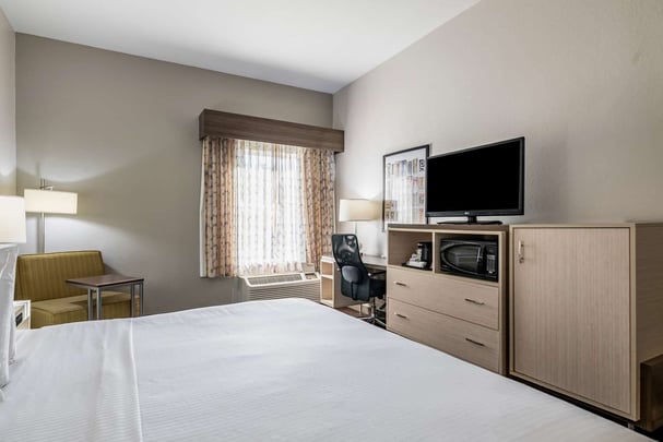 Accessible King & Standard King