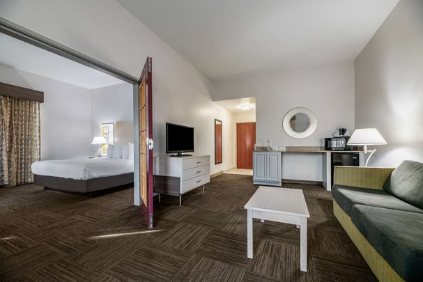 Separate Living Suite