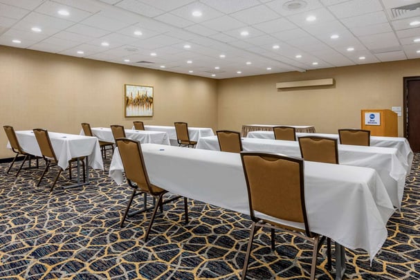 Hibiscus Room Classroom Style