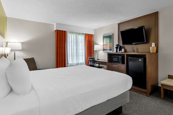 King - Walk-In Shower