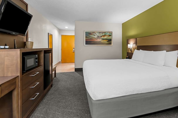 King - Walk-In Shower