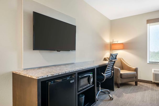 Double Queen Guest Room