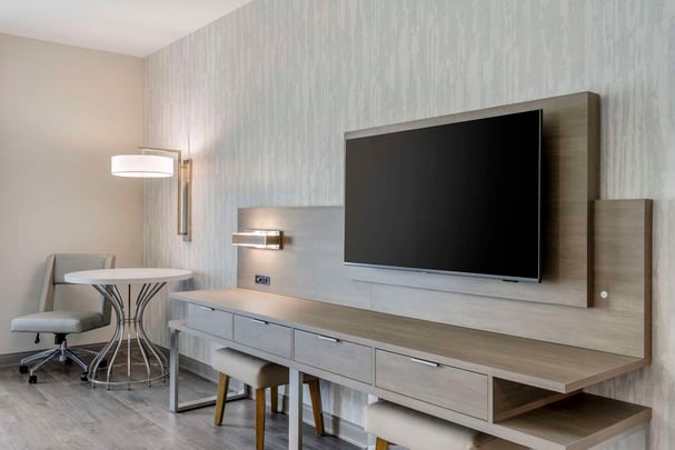 ADA Two Queen w/ Roll-In Shower