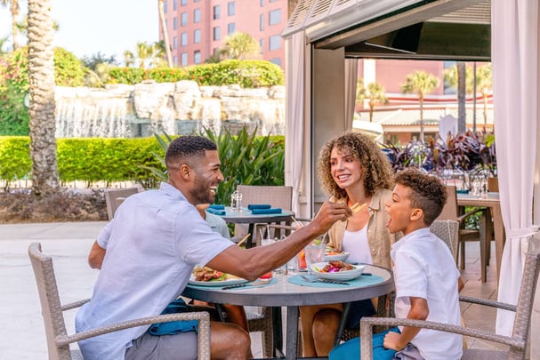 Calypso’s Pool Bar & Grille at Caribe Royale Orlando