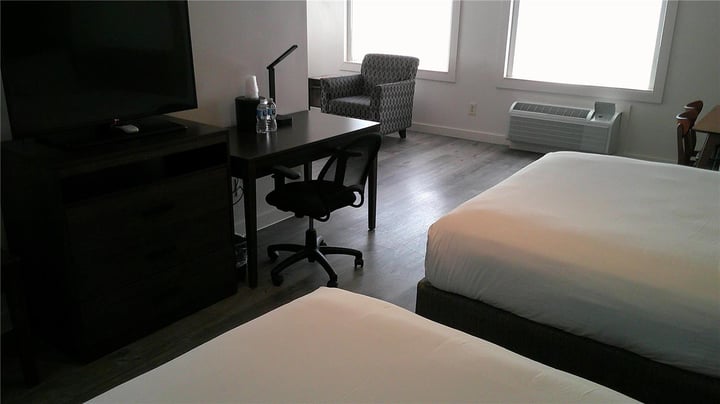 Double Queen Suite with Living Room