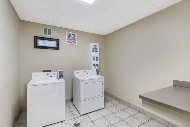 BW RichmondHill GA Laundry