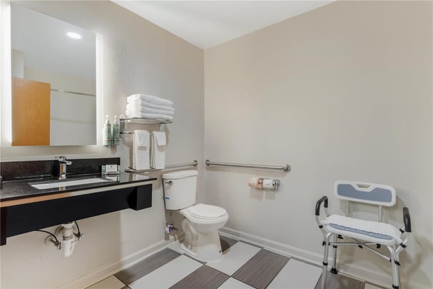 BW Commerce GA King ADA