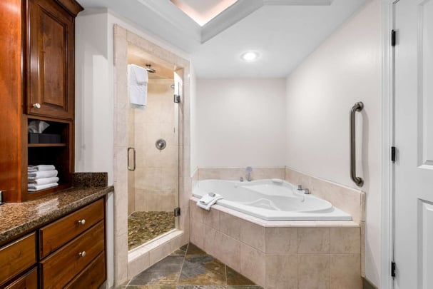 Two King Suite Bathroom