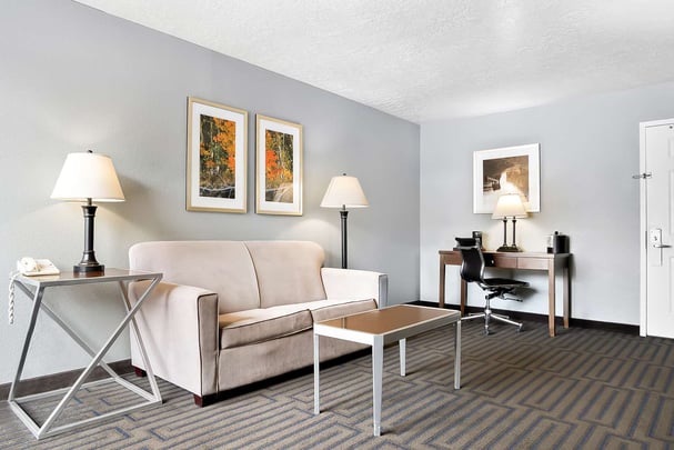 BW Pocatello ID King Suite with Sofabed
