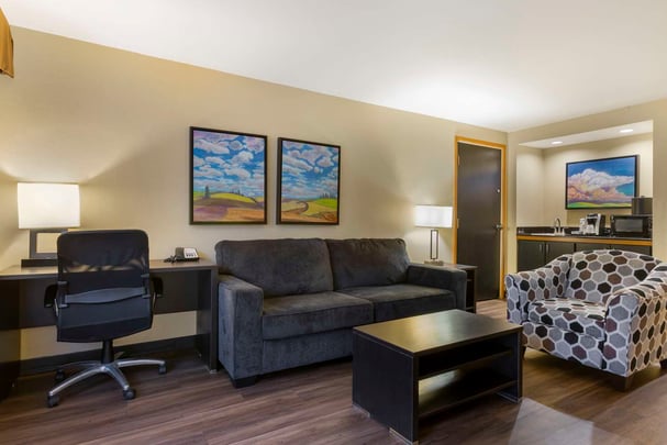 Poolside Suite Living Area