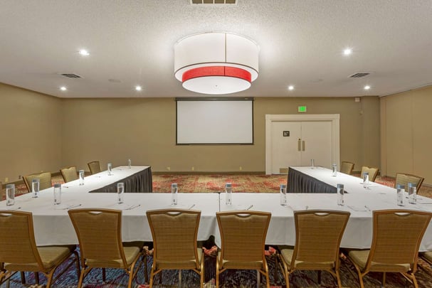 Meeting Room / Banquet Space