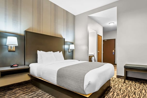 BW Jerome QueenPatio